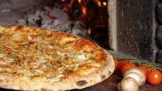 Пица с риба тон