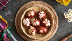 6 необичайни метода за боядисване на яйца