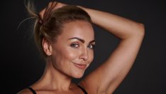 3 необичайни трика, които ни правят да изглеждаме по-млади