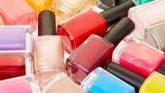 За какво още можем да използваме лака за нокти?