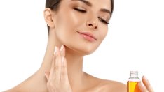 Етерични масла за почистване на мазна кожа