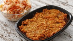 Кисело зеле с боб на фурна