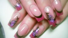 Вредна ли е ноктопластиката за ноктите ви?