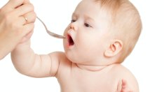 Опасно ли е прехранването на бебето?