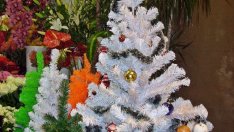 Как да украсим елхата?