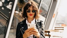 Как да съчетаете аксесоарите с дрехите си 