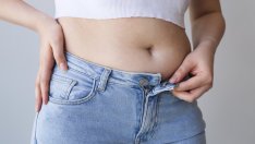 6 трика за прикриване на коремчето чрез подходящо облекло 