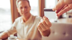 В кои случаи е опасно да използвате кредитната си карта?