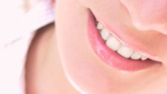 Кога най-рано могат да се избелват зъбите?