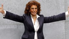 5 мисли на София Лорен