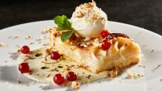 Кекс с ябълки и масло