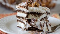 Торта със сладоледени сандвичи