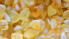 Цитрин - камъкът, който според фъншуй привлича парите