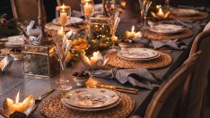 10 идеи как да подредим трапезата и дома си за празниците