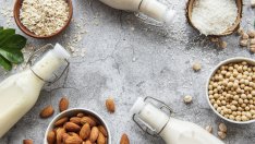 Как да си направим сами веган мляко