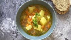 Италианска картофена супа с пармезан