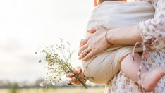 Как да направим слинг за бебето ни?