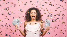 3 зодии ще се радват на повече пари до края на юли