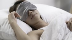 Какво се случва в тялото, когато спите твърде дълго? 