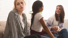 15 знака за нарцистично приятелство 