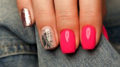 Ярки цветове и красиви акценти в маникюра