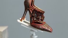 Защо любимите обувки на Кари са  Маноло Бланик?