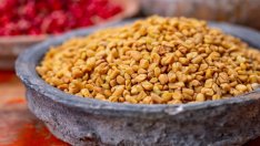 Противовъзпалителна маска със сминдух и мед за сияеща кожа