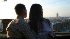 За какво най-често лъжем, когато се запознаваме с противоположния пол?