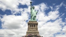 Знаете ли, че... Статуята на свободата има няколко копия?