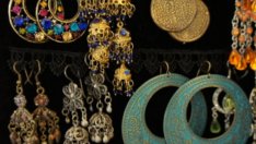 Вместо жената виждаш бижутата