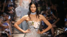Кралско величие е колекцията на Elie Saab за есен-зима 2025/2026 (+Снимки)