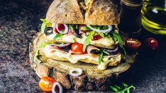 3 летни сандвича, които засищат и за обяд, и за закуска