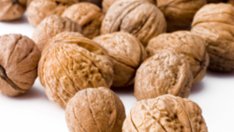 Орехите ни правят здрави и богати