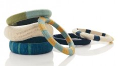 Направете си красиви гривни с конци