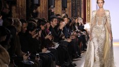 Най-атрактивната жена в компанията – как да го постигнем