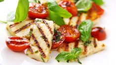 Гриловано сирене халуми