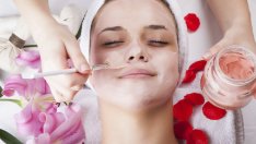 Съживяващи маски за суха кожа