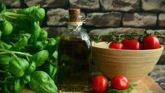 Подправки, които може да засадите и да ползвате при различни неразположения