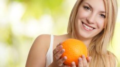 Грижите с портокал спомагат за синтеза на колаген в кожата