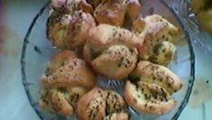 Солени мъфини с билки