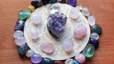 5 камъка и кристала за сезона на Девата