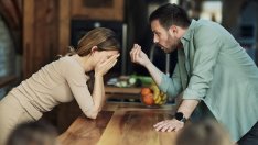 Нарцисистът никога не спори честно: как да се защитите