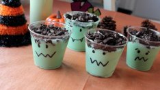Как да си направите призрачен пудинг за Хелоуин?