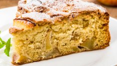 Кекс с ябълки