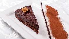 Лесна торта с бисквити и шоколад