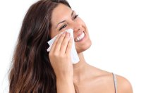 5 причини да не използвате мокри кърпички за грим 