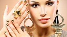 Цветни камъни и красиви дизайни – пръстени за 2018-а година (галерия)