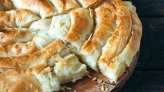 Баница със сирене с готови кори