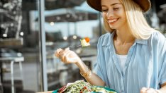 Кои храни ни помагат да балансираме електролитите 