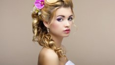 Какви са тенденциите в прическите и грима за пролет-лято 2015